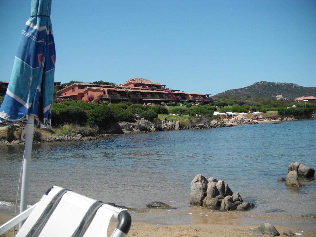 Appartamenti Marineledda Golfo Di Marinella ゴルフォ・アランチ エクステリア 写真